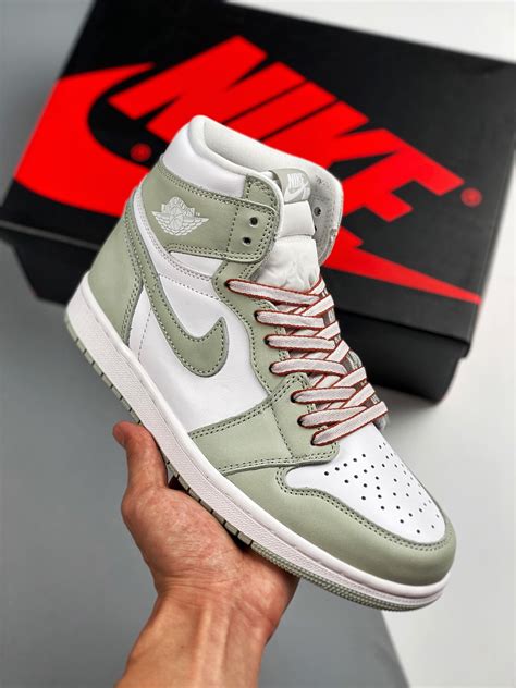 nike jordans maat 41|jordan 1 high og for sale.